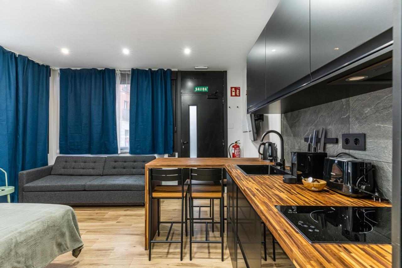 Vr Latina Apartments Madrid Exterior photo