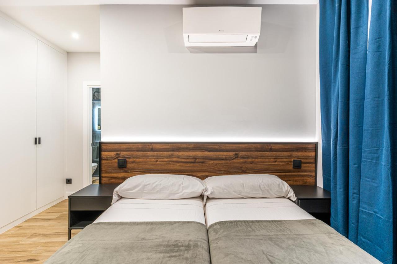 Vr Latina Apartments Madrid Exterior photo