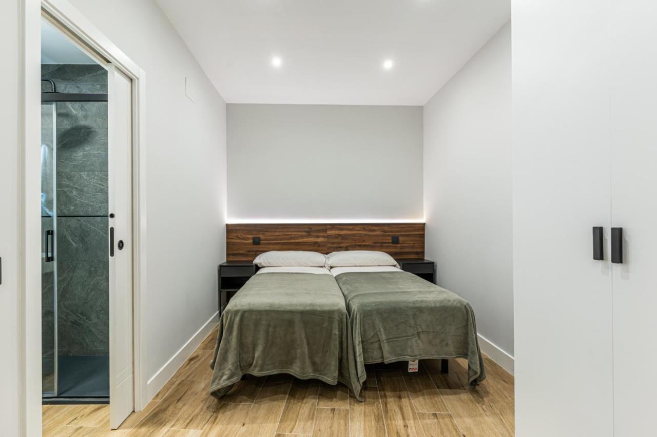 Vr Latina Apartments Madrid Exterior photo